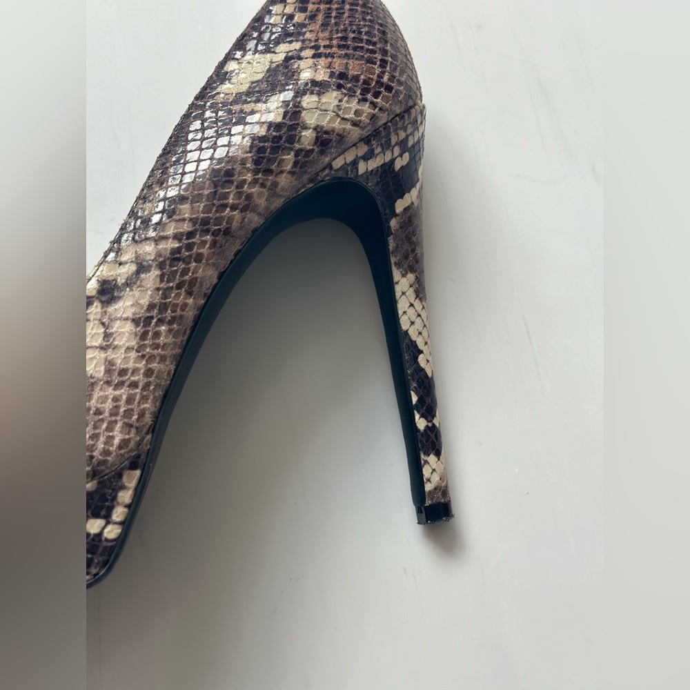 Stunning Platform Snakeskin Python Heels With Pla… - image 5